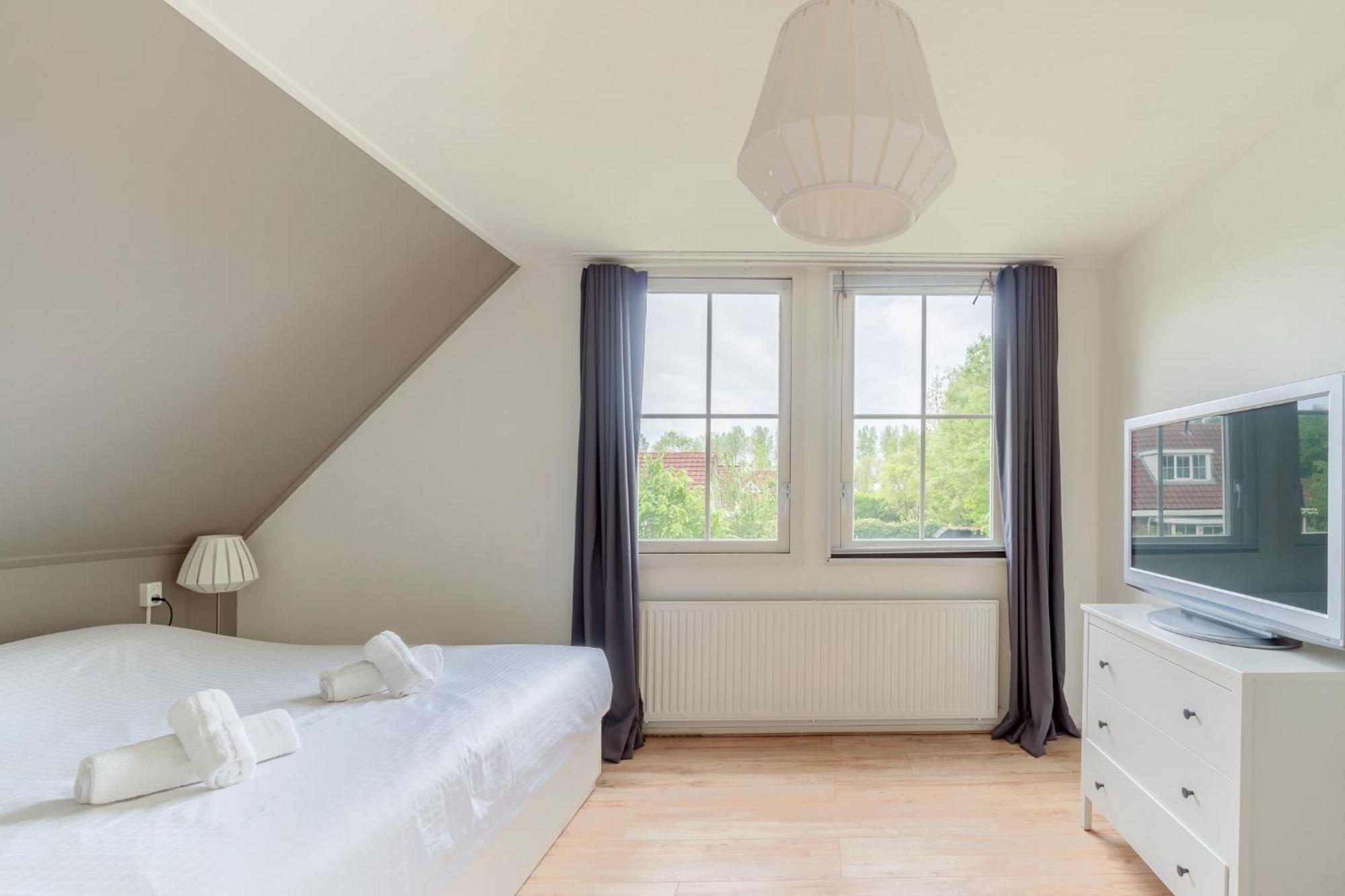 Comfort Villa For 8 People Zeewolde Ngoại thất bức ảnh